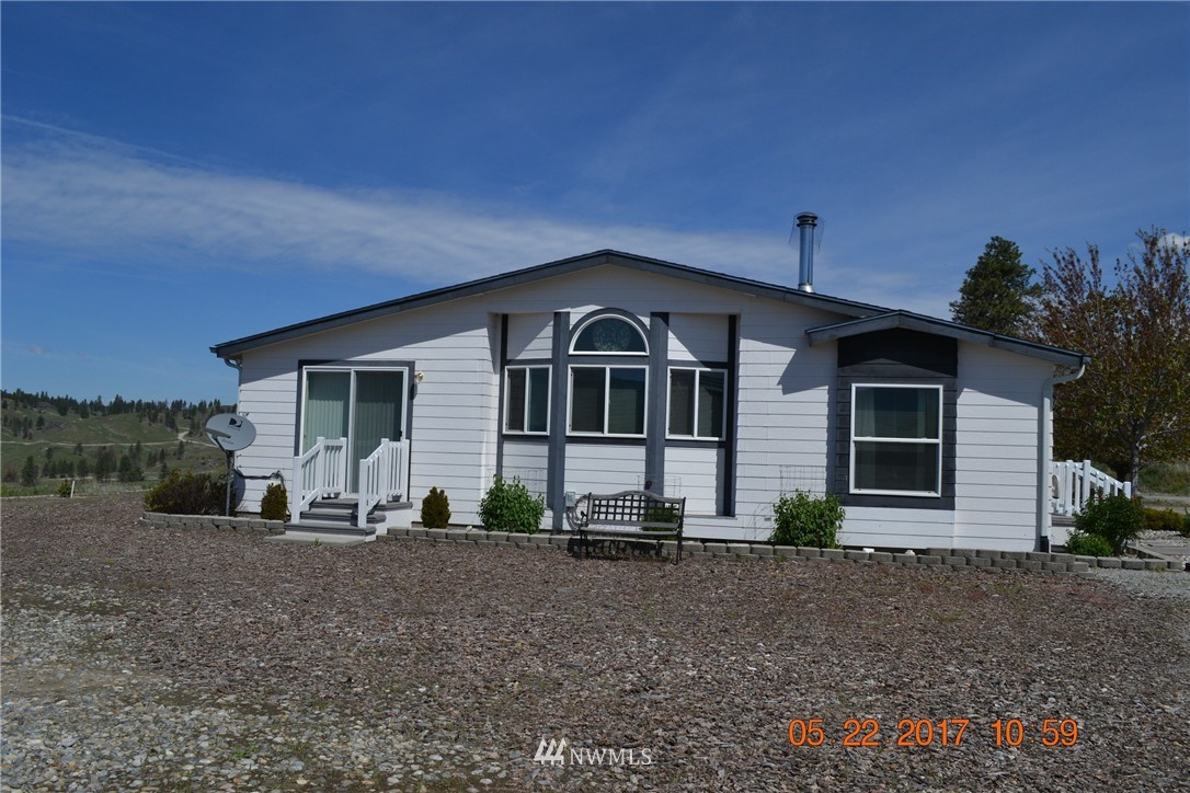18 Wagon Wheel Road Oroville, WA 98844 - Photo 3 of 25 Gallery Image 3