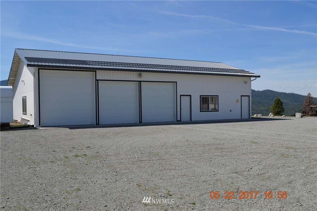 18 Wagon Wheel Road Oroville, WA 98844 - Photo 4 of 25 Gallery Image 4
