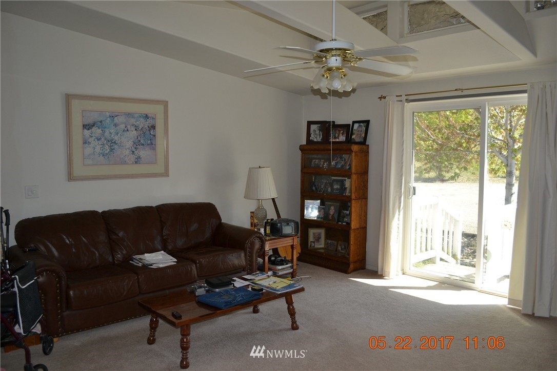 18 Wagon Wheel Road Oroville, WA 98844 - Photo 5 of 25 Gallery Image 5