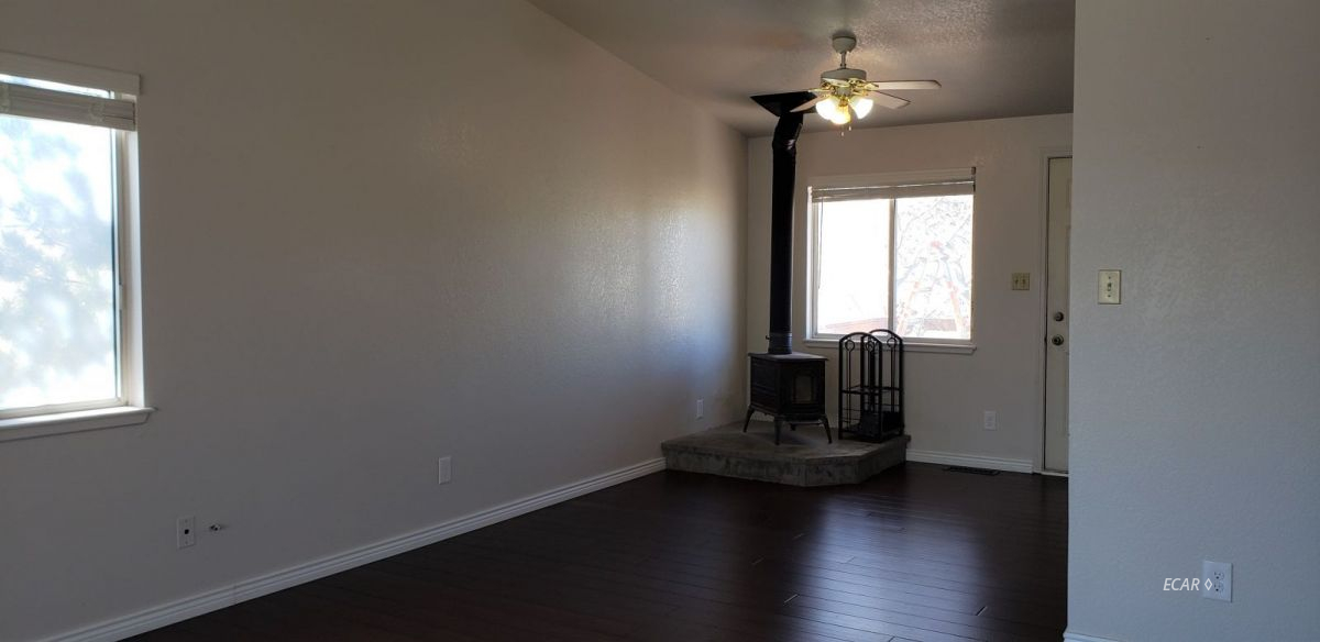 718 Spring Creek Parkway Spring Creek, NV 89815 - Photo 10 of 24 Gallery Image 10