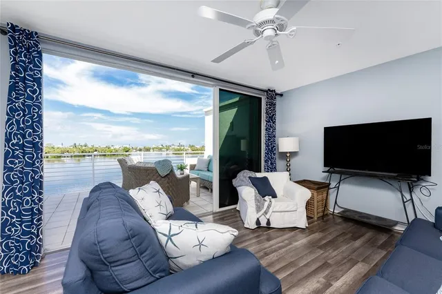 $4,500 | 8013 Bay Point Drive, Englewood, FL 34224