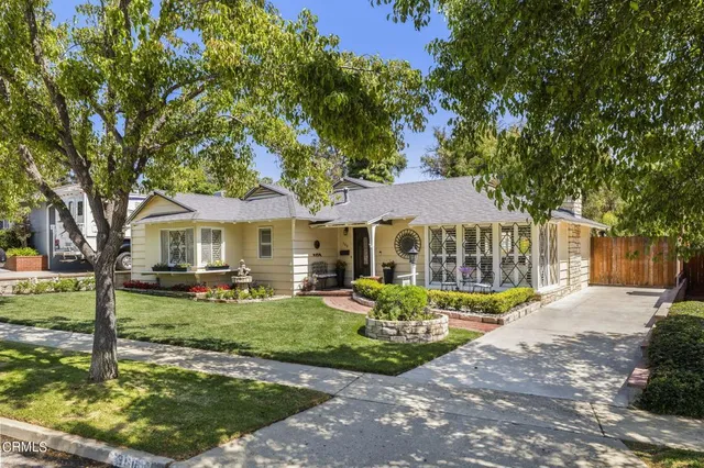 $1,333,000 | 366 Court Avenue, Ventura, CA 93003