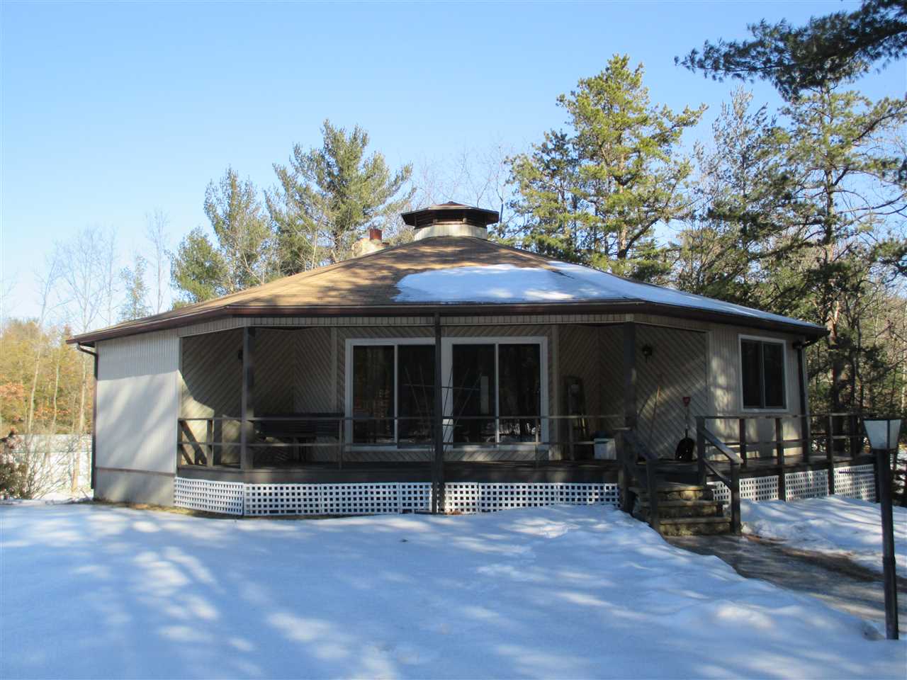 15 Pink Street Rochester, NH 03867 - Photo 2 of 19
