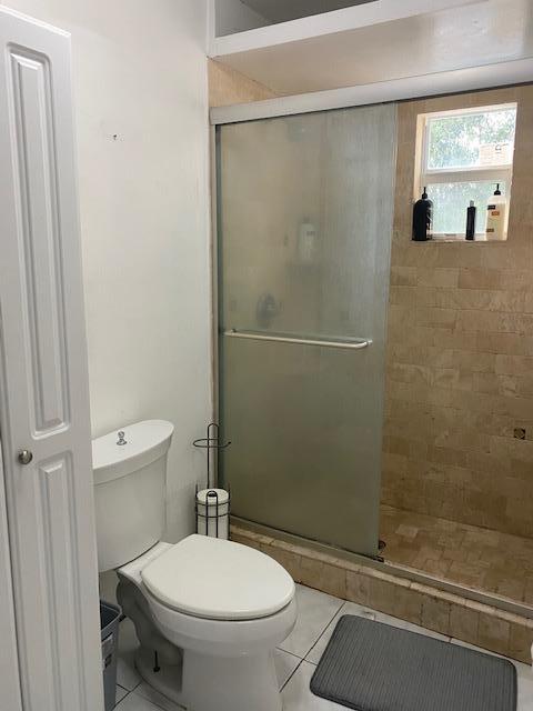 4888 Canton Road Lake Worth, FL 33463 - Photo 9 of 21 master bath