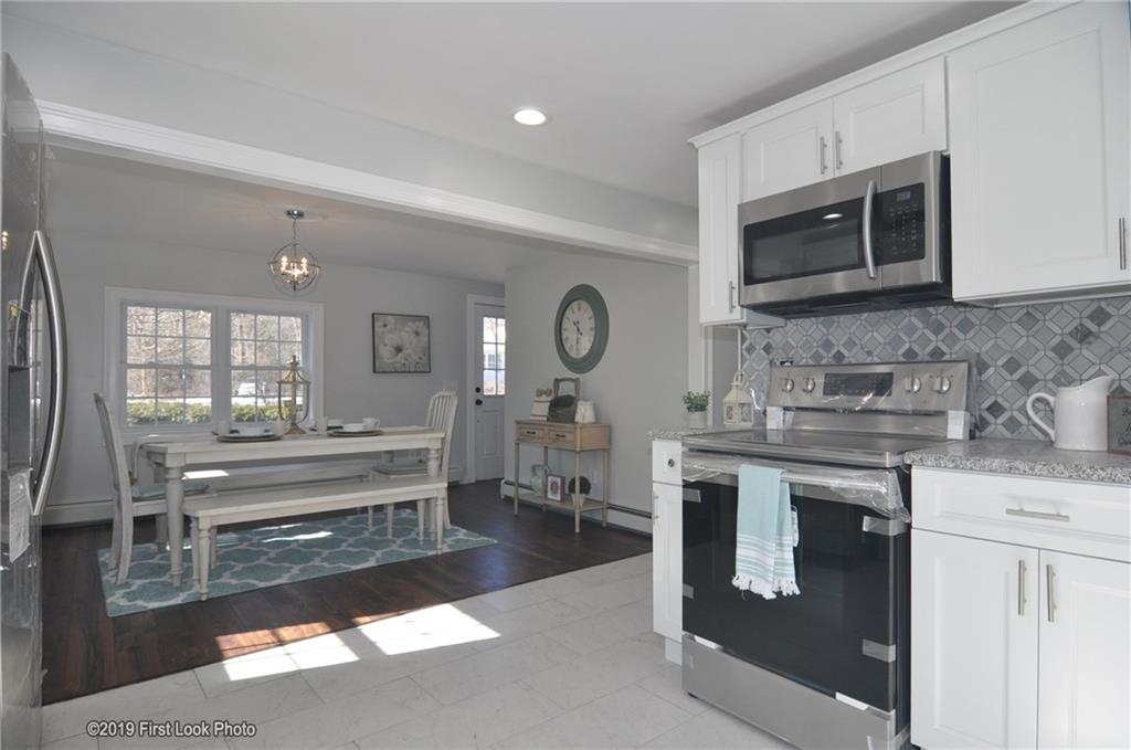 208 Sawmill Road Glocester, RI 02814 - Photo 3 of 34