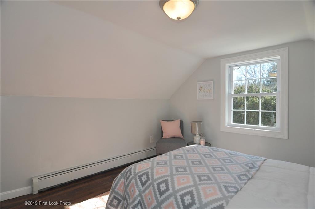208 Sawmill Road Glocester, RI 02814 - Photo 21 of 34