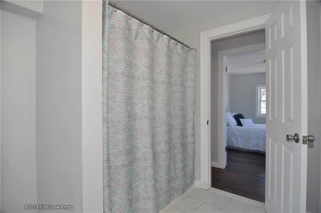 208 Sawmill Road Glocester, RI 02814 - Photo 9 of 34