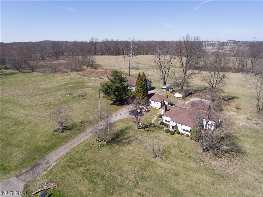 9595 Navarre Road Southwest Navarre, OH 44662 - Photo 12 of 28 Gallery Image 12