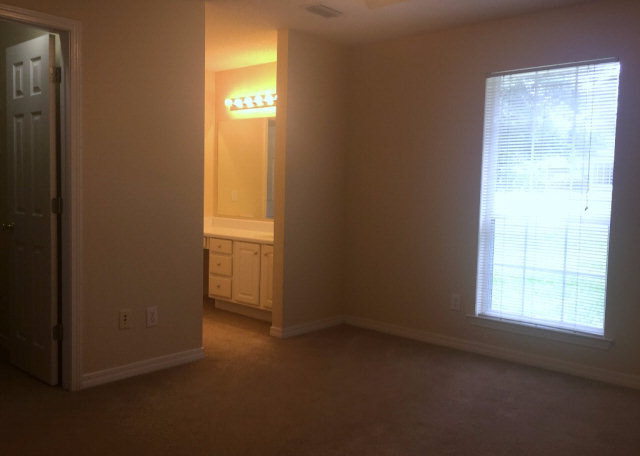 189 Robbins Boulevard Daphne, AL 36526 - Photo 9 of 17