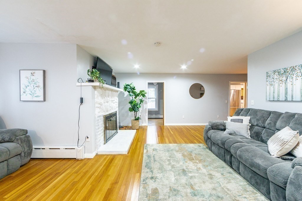 1 Riverdale Road Billerica, MA 01821 - Photo 8 of 32