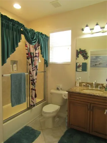 $2,400 | 334 Mestre Place, North Venice, FL 34275