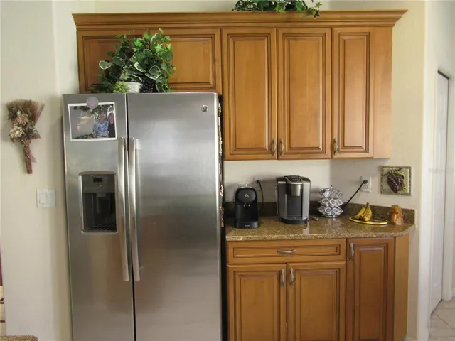 $2,400 | 334 Mestre Place, North Venice, FL 34275