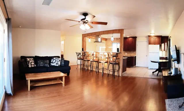 $349,000 | 4461 North Manila Avenue, Fresno, CA 93727