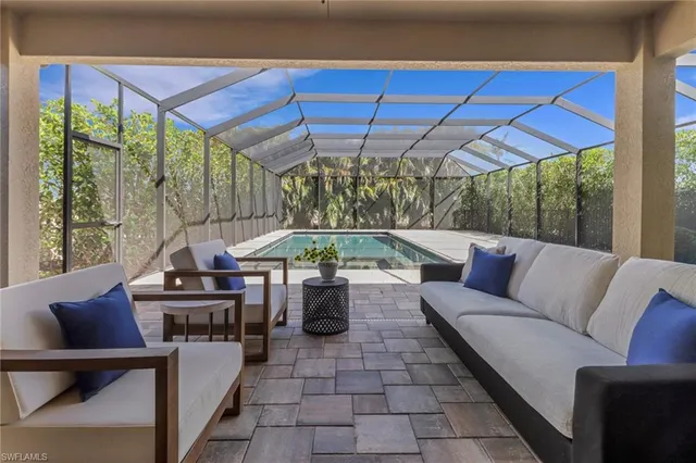 $1,250,000 | 13577 Mandarin Circle, Naples, FL 34109