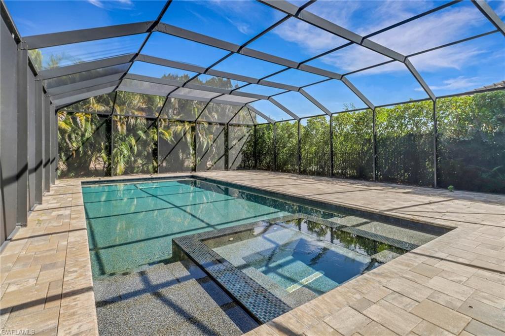 13577 Mandarin Circle Naples, FL 34109 - Photo 21 of 46