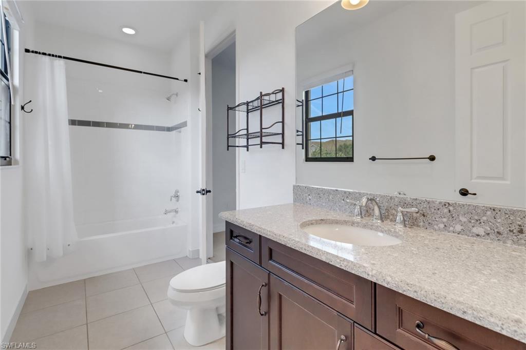 13577 Mandarin Circle Naples, FL 34109 - Photo 34 of 46