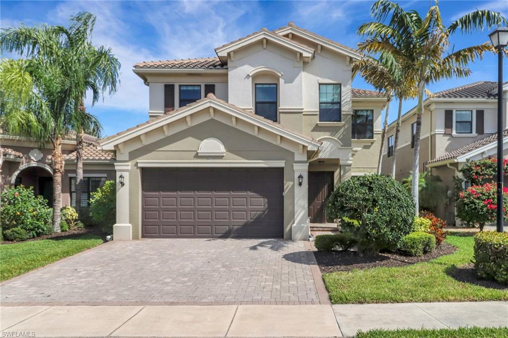 13577 Mandarin Circle Naples, FL 34109 - Photo 6 of 46