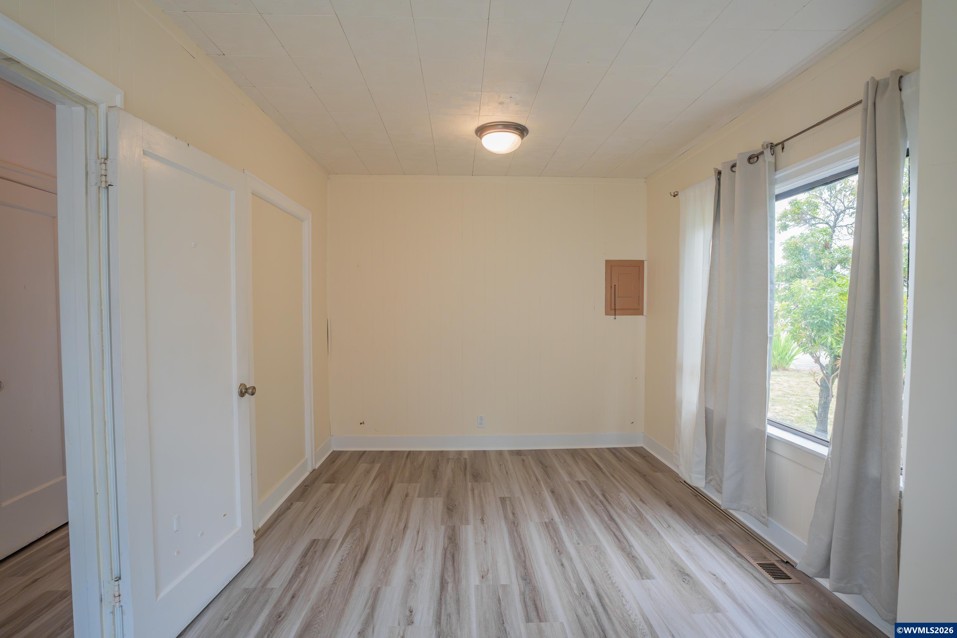 399 South Main Street Lebanon, OR 97355 - Photo 15 of 29
