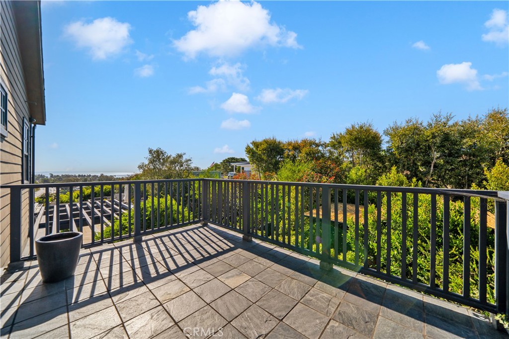 28850 Hampton Place Malibu, CA 90265 - Photo 23 of 53 a balcony with wooden floor in outdoor space