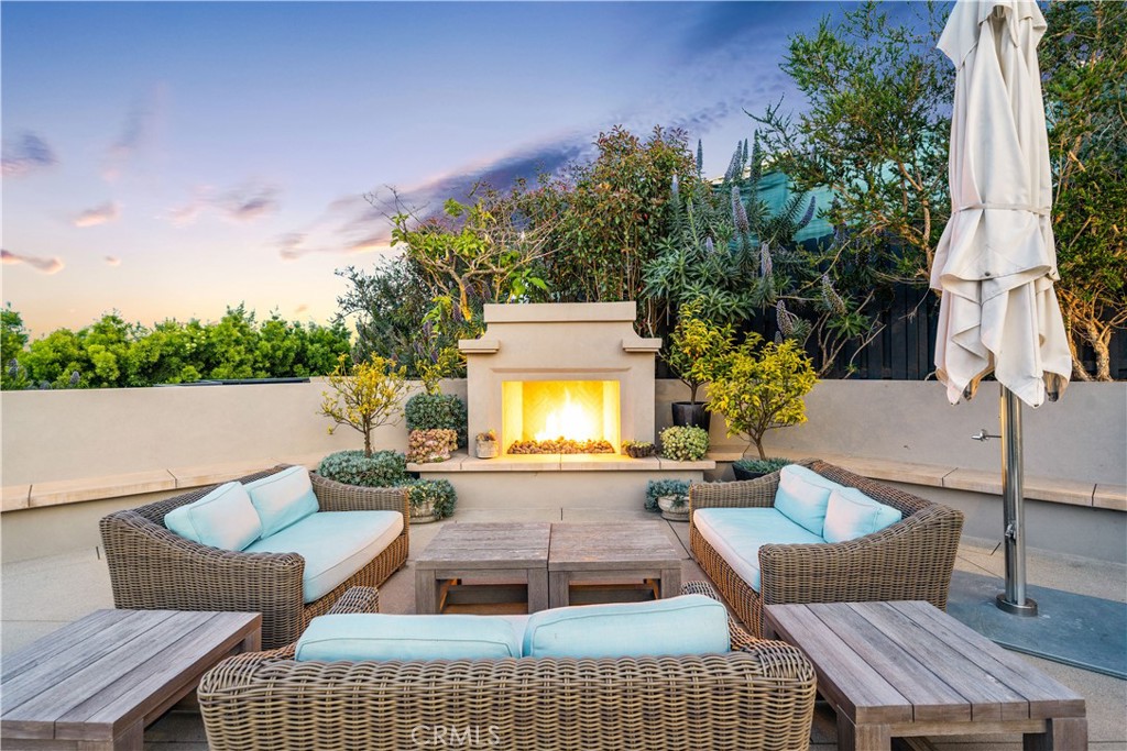 28850 Hampton Place Malibu, CA 90265 - Photo 44 of 53 swimming pool view with a seating space