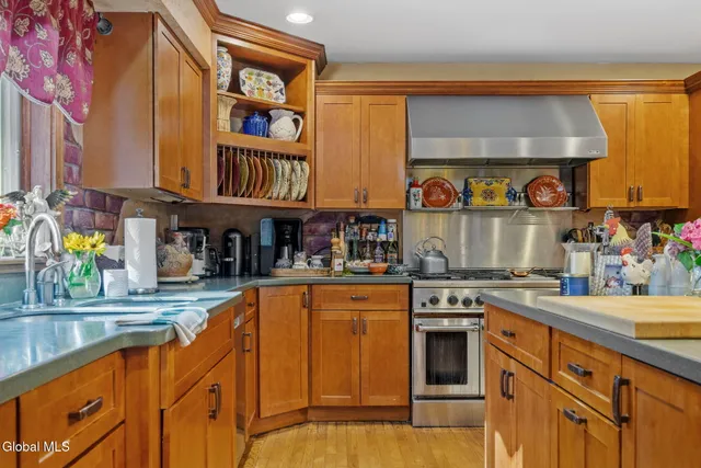 $664,900 | 56 Sonat Road, Clifton Park, NY 12065