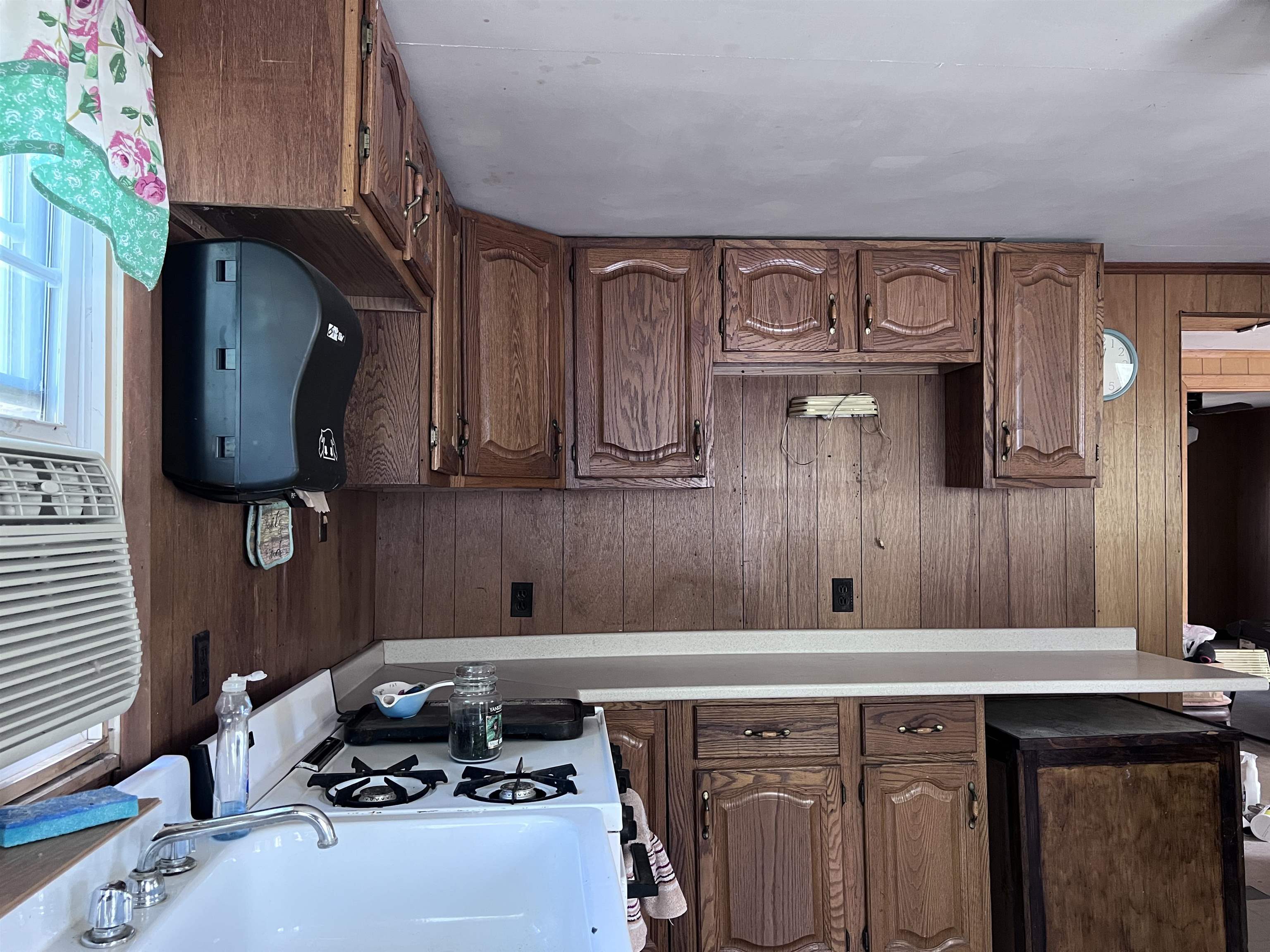 1 Spring Street Hillsborough, NH 03244 - Photo 8 of 16