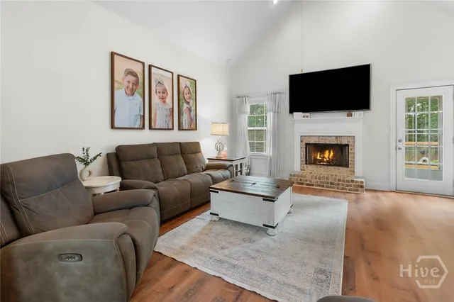 $394,900 | 221 Creekside Drive, Arnoldsville, GA 30619