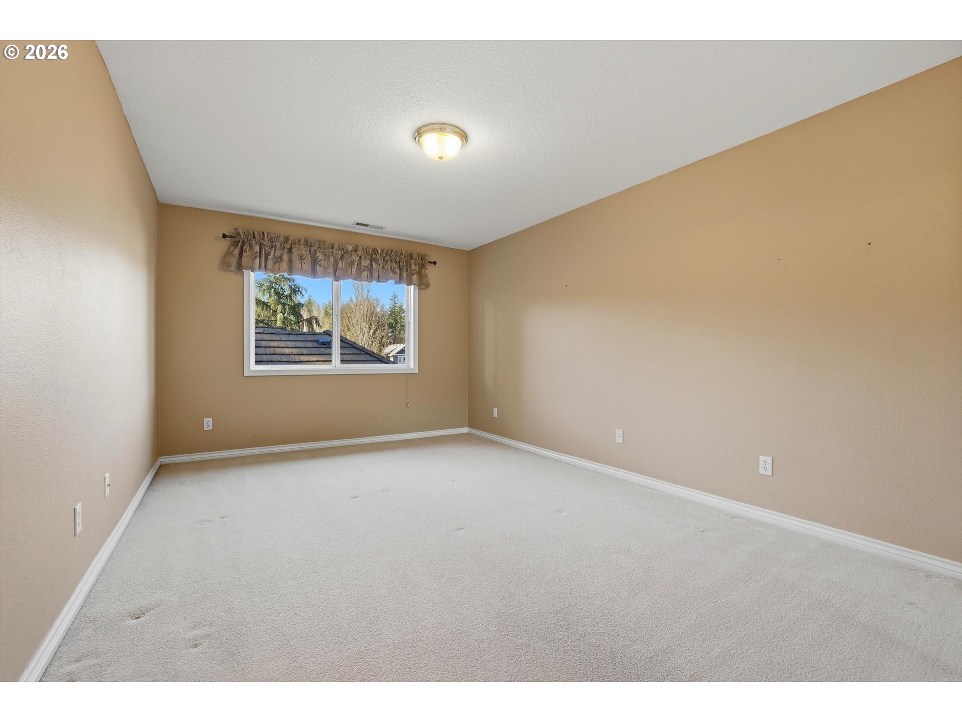 21875 Southwest Fuller Drive Tualatin, OR 97062 - Photo 32 of 48