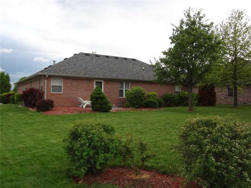 6762 Hall Road Plainfield, IN 46168 - Photo 2 of 21