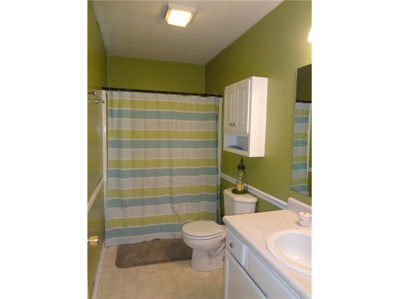 6762 Hall Road Plainfield, IN 46168 - Photo 12 of 21