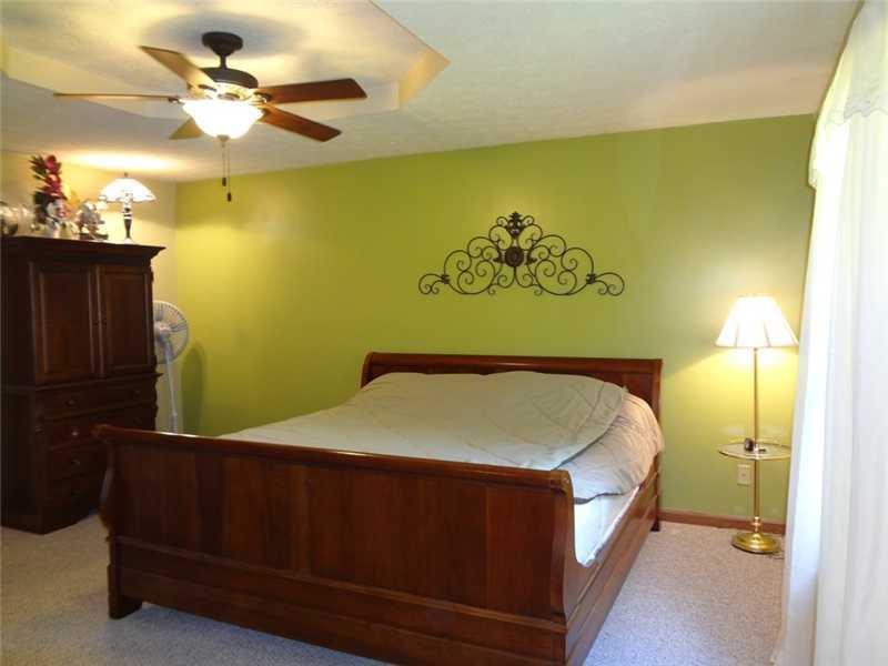 6762 Hall Road Plainfield, IN 46168 - Photo 10 of 21