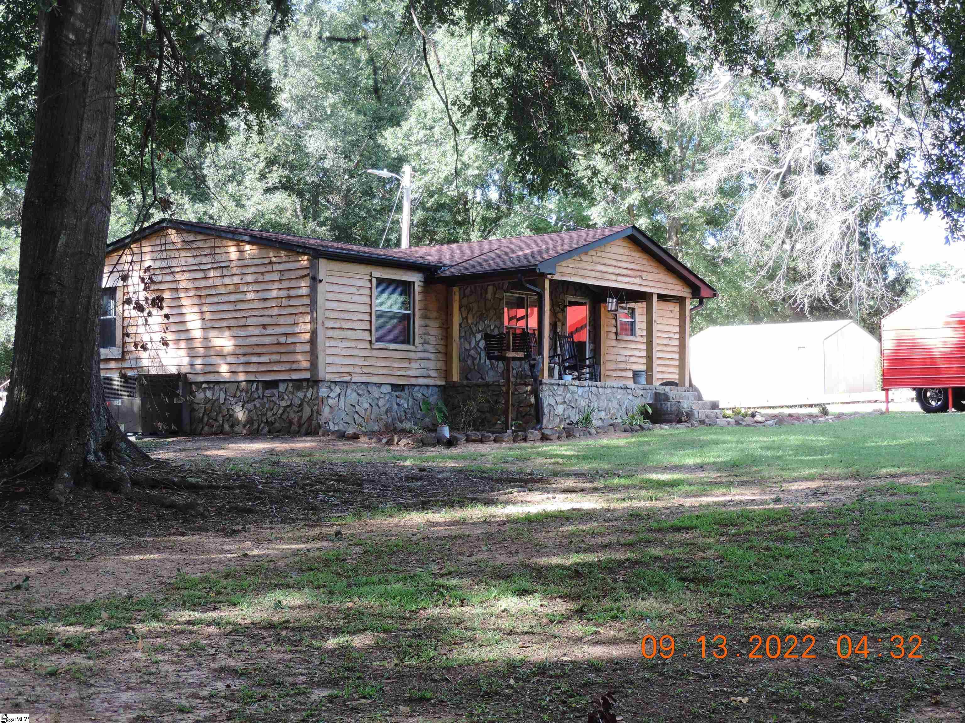 252 Shetley Road Union, SC 29379 - Photo 2 of 36