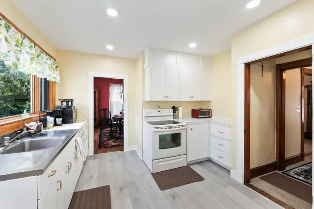 $409,900 | 49 Western Avenue, Bath, ME 04530