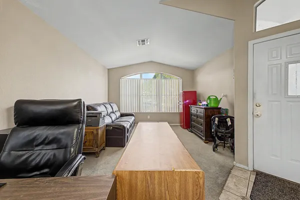 $2,495 | 20004 North 65th Drive, Glendale, AZ 85308