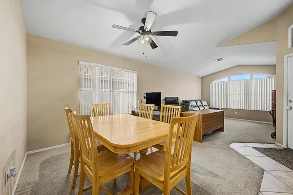 $2,495 | 20004 North 65th Drive, Glendale, AZ 85308