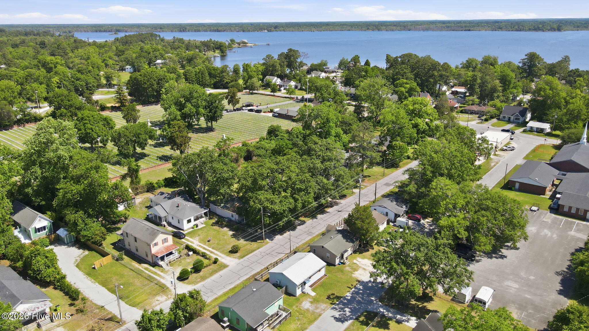 518 Ruth Avenue New Bern, NC 28560 - Photo 40 of 42 Aerial