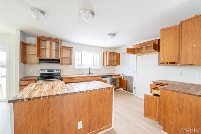 $210,000 | 464 County Road Y, Harrisburg, MO 65256