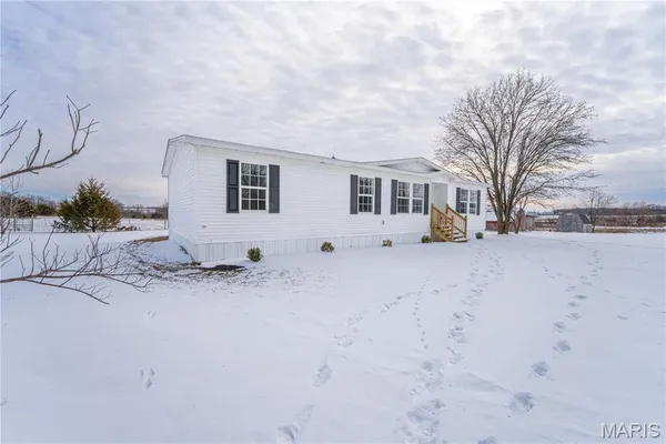 $205,000 | 464 County Road Y, Harrisburg, MO 65256