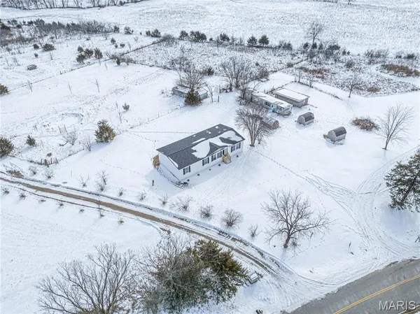 $205,000 | 464 County Road Y, Harrisburg, MO 65256