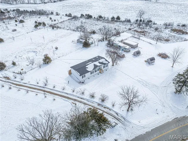 $210,000 | 464 County Road Y, Harrisburg, MO 65256