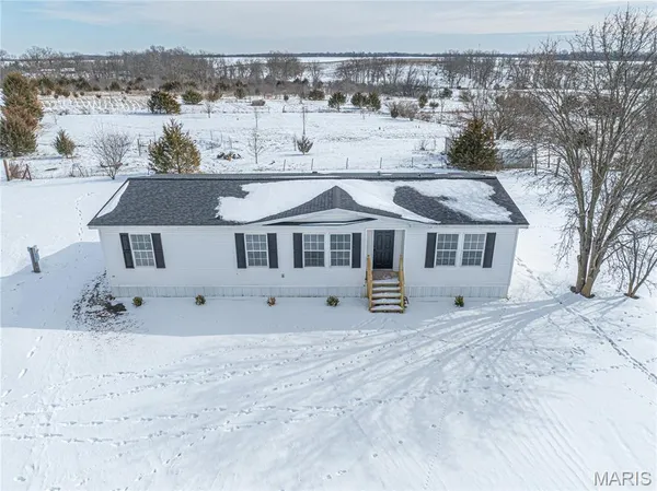 $205,000 | 464 County Road Y, Harrisburg, MO 65256