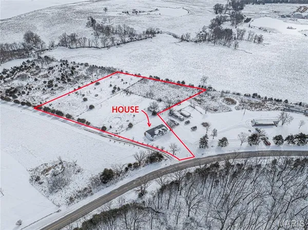 $205,000 | 464 County Road Y, Harrisburg, MO 65256