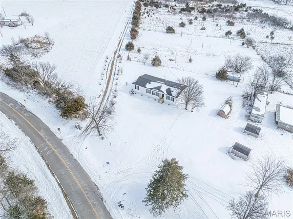 $205,000 | 464 County Road Y, Harrisburg, MO 65256