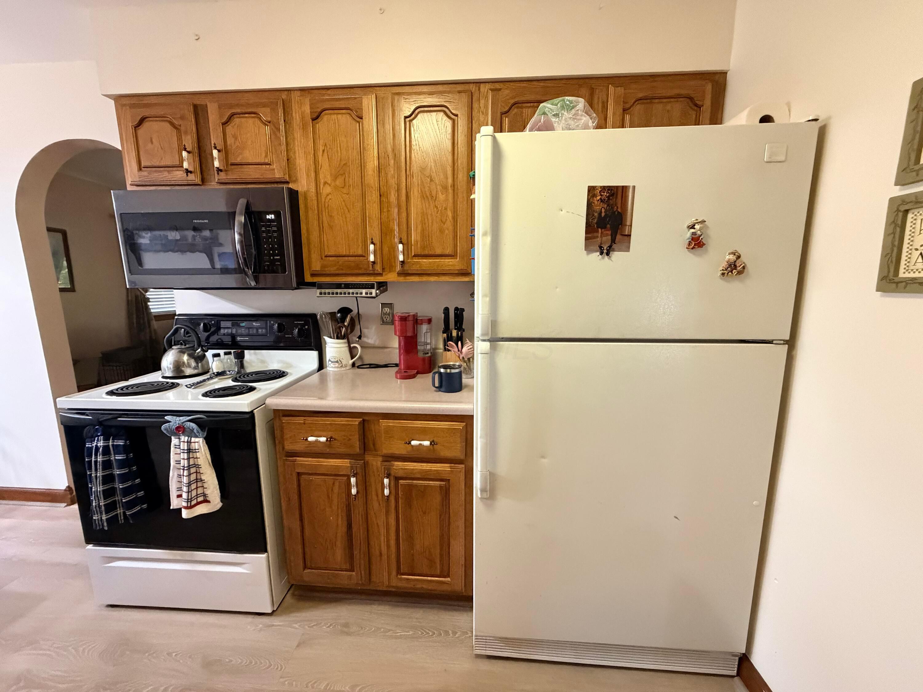 730 St Margaret Road Chillicothe, OH 45601 - Photo 14 of 31 Kitchen
