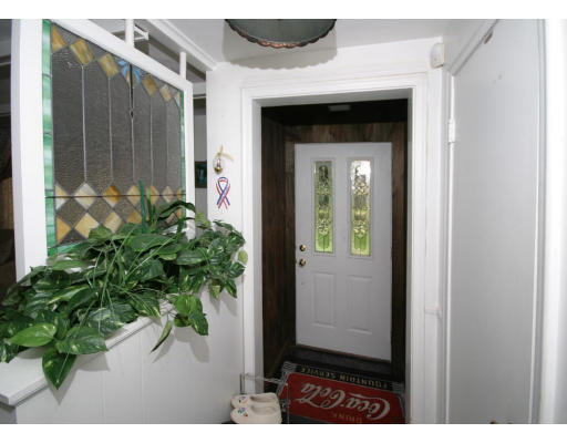 270 Winton Street Springfield, MA 01118 - Photo 8 of 24 Gallery Image 8