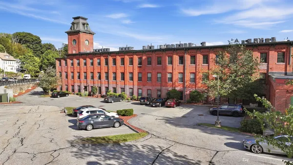 $225,000 | 1511 Main Street, Unit C203, Worcester, MA 01603