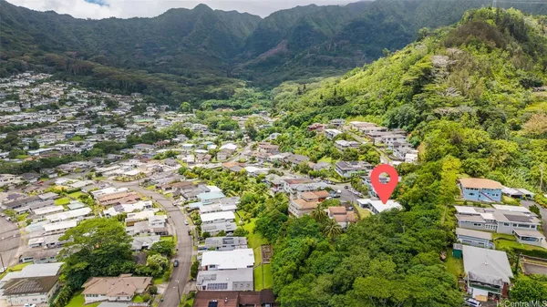$1,495,000 | 3296 Pinaoula Street, Honolulu, HI 96822