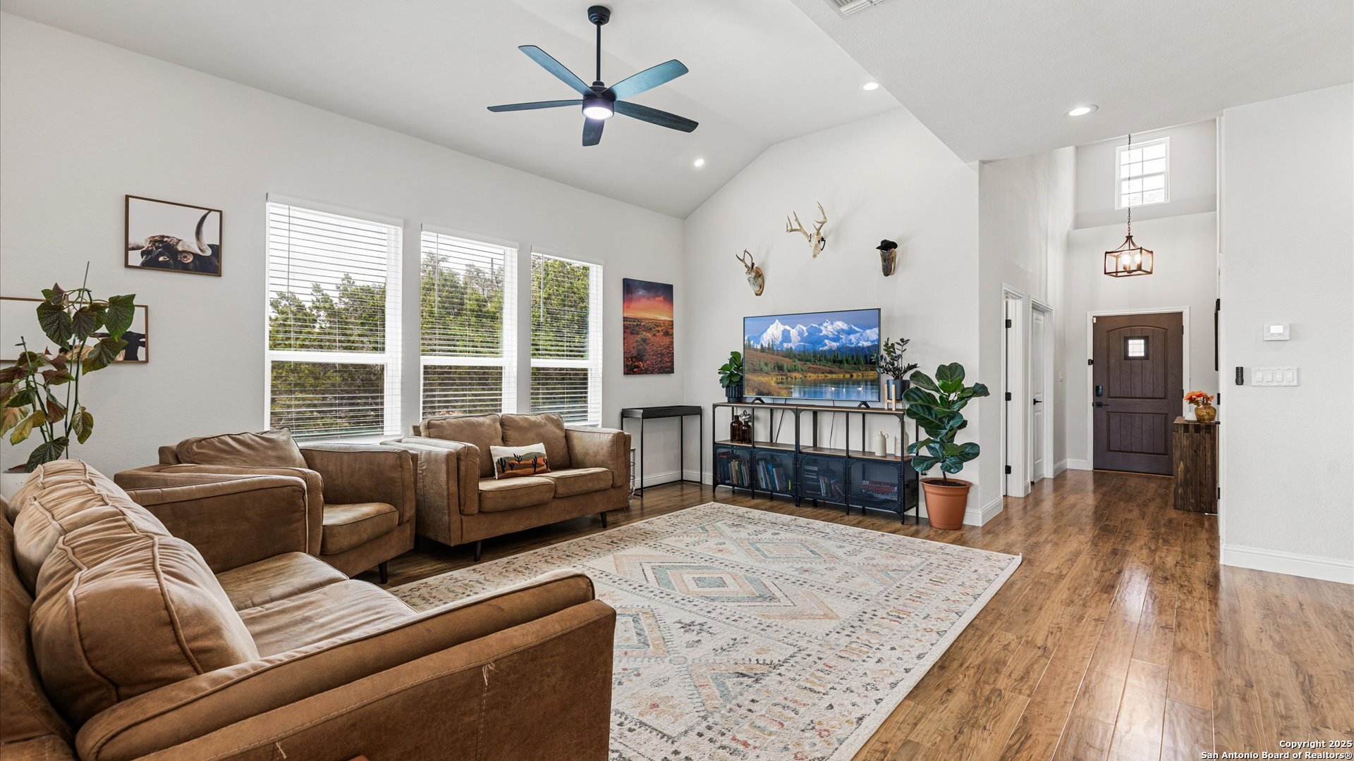 3225 Hawthorne Road Spring Branch, TX 78070 - Photo 6 of 39