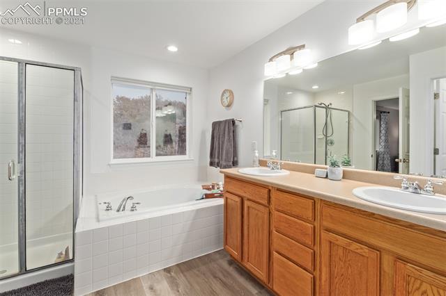 914 Spectrum Loop Colorado Springs, CO 80921 - Photo 24 of 40