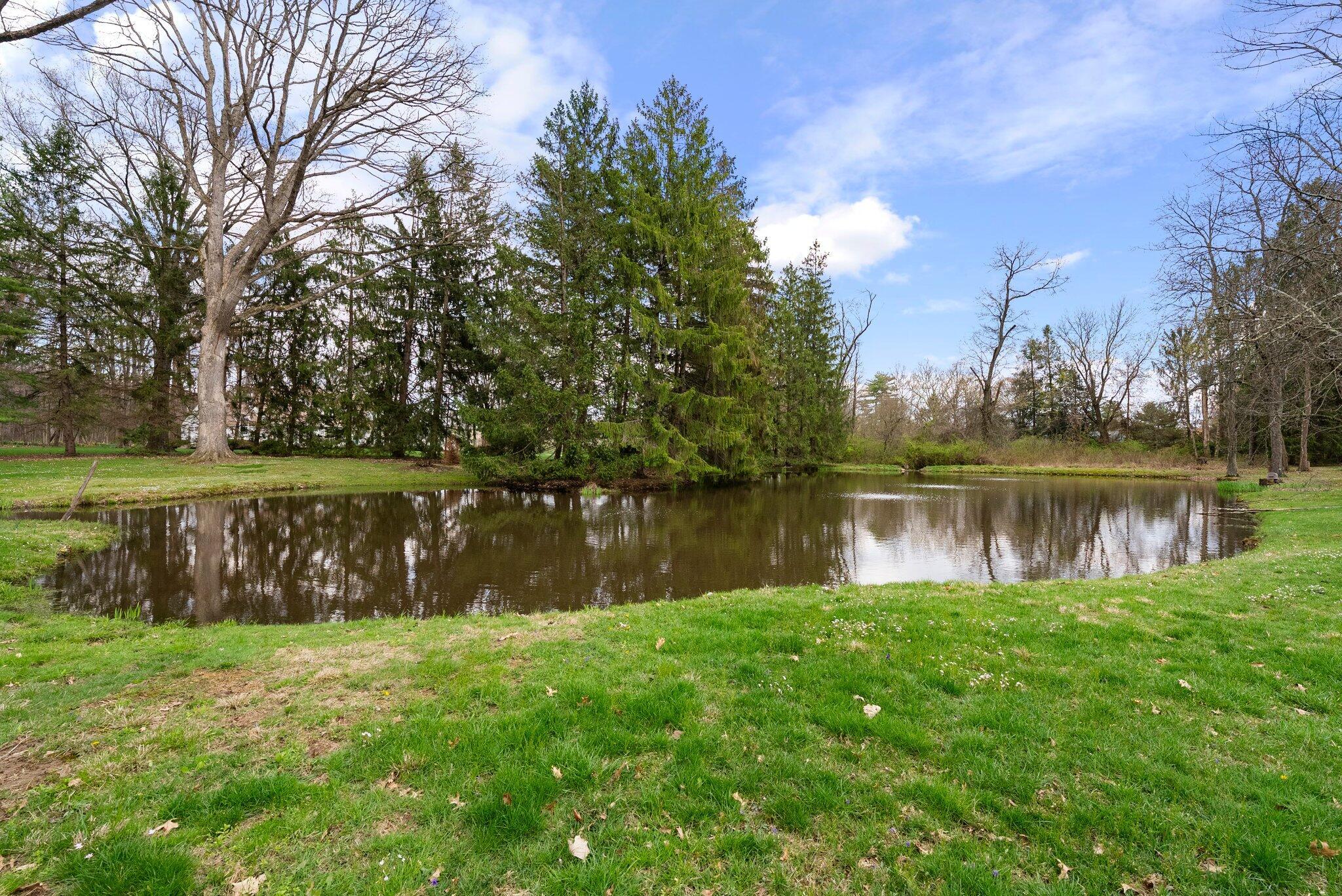 5420 Clark State Road Columbus, OH 43230 - Photo 80 of 104 Pond